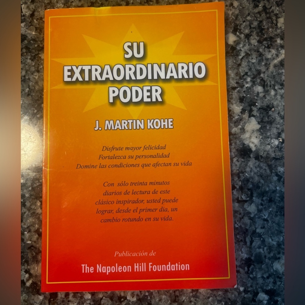 Spanish book self-improvement book